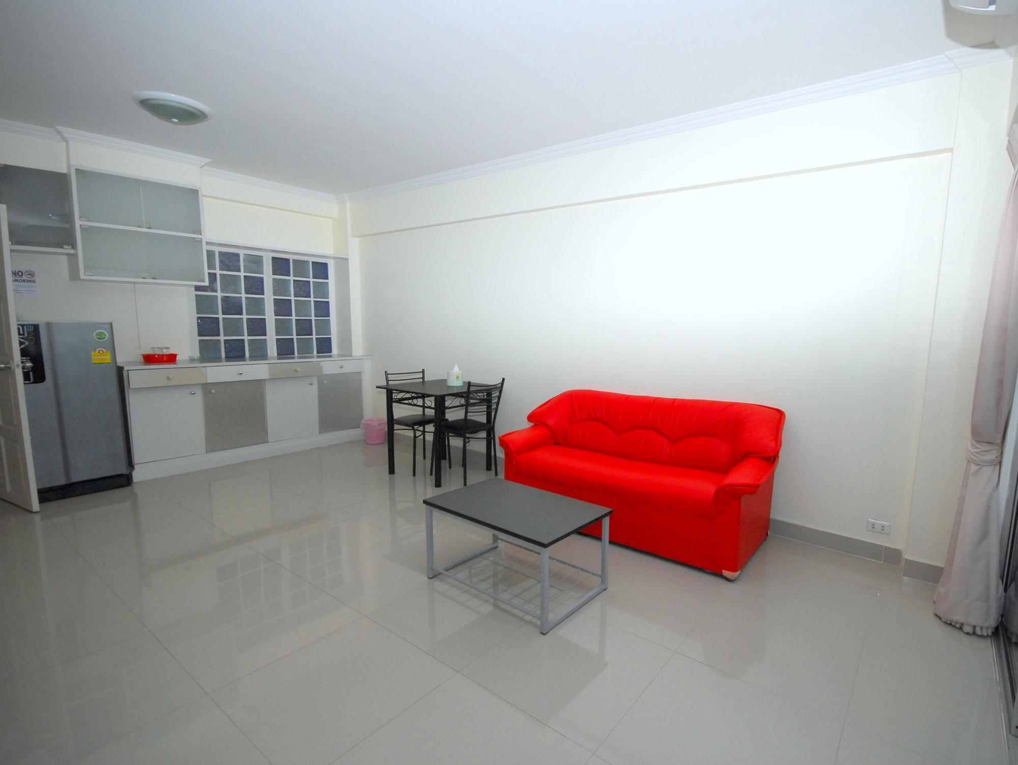 Cozy Loft Hostel Pattaya Luaran gambar