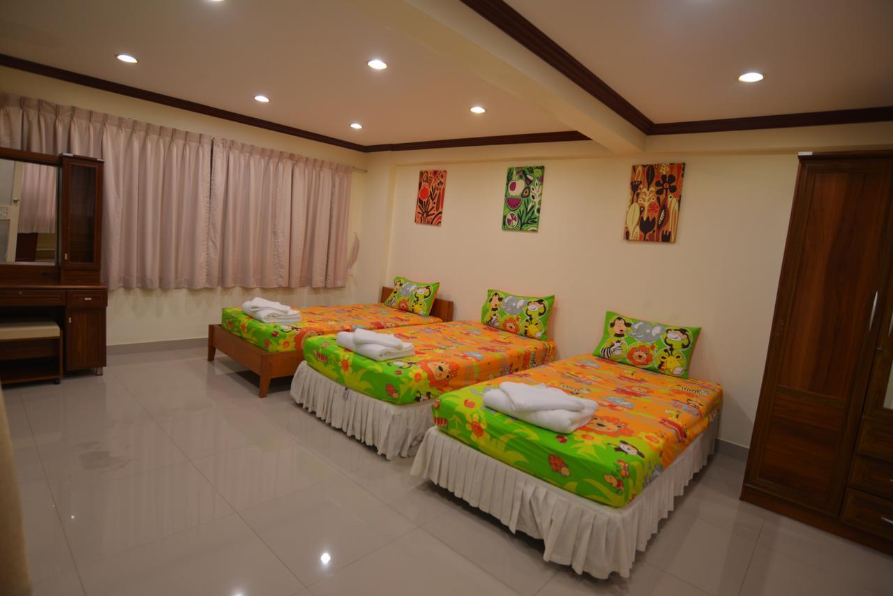 Cozy Loft Hostel Pattaya Luaran gambar