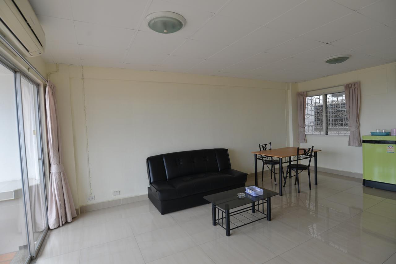 Cozy Loft Hostel Pattaya Luaran gambar